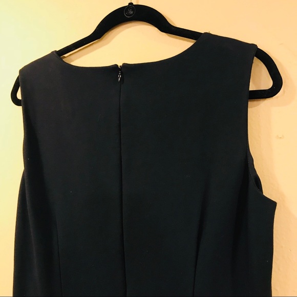 SIMPLE BLACK LANDS END DRESS - Picture 3 of 6